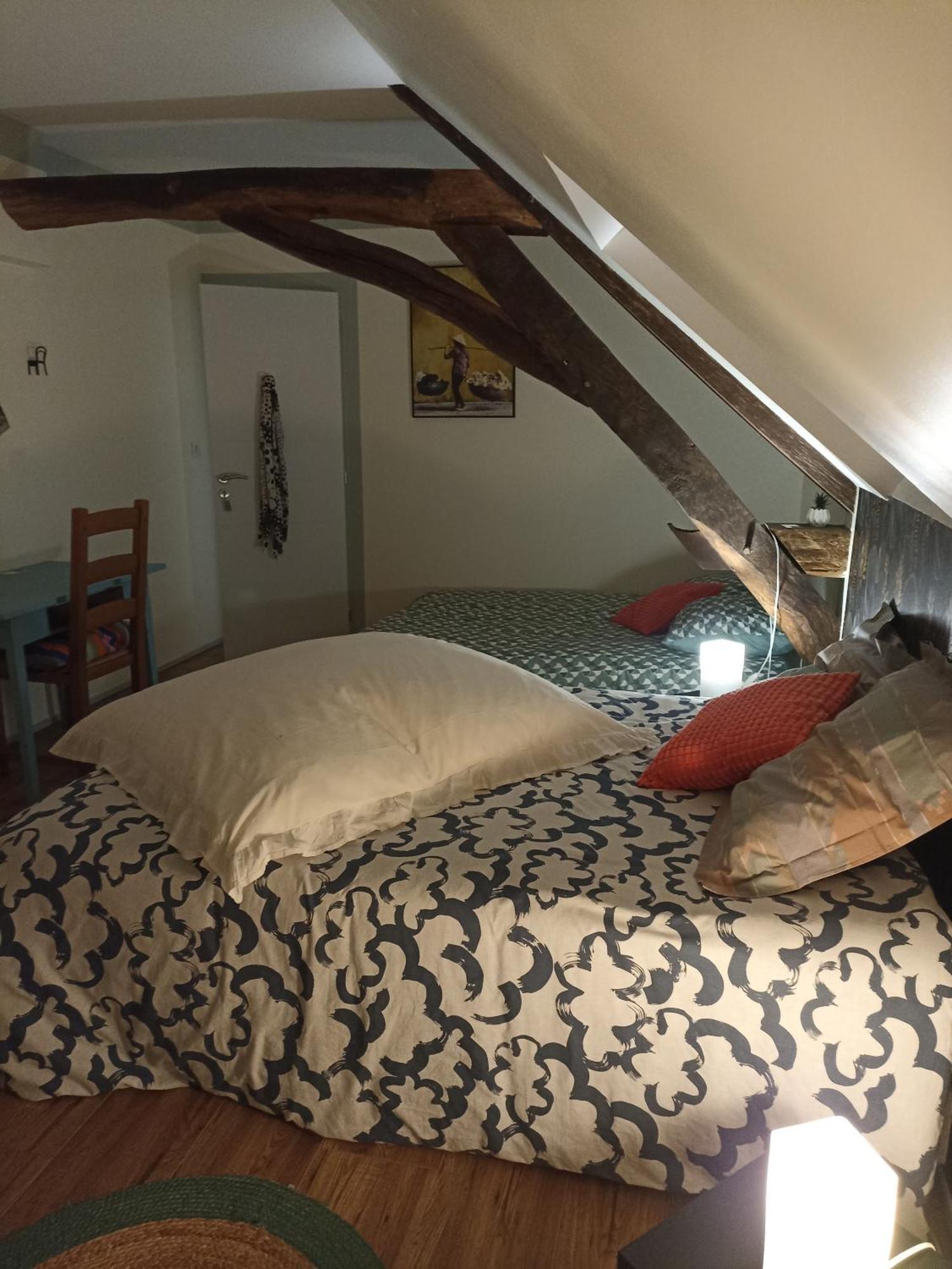 La Bruyere - B & B - Treban  Экстерьер фото